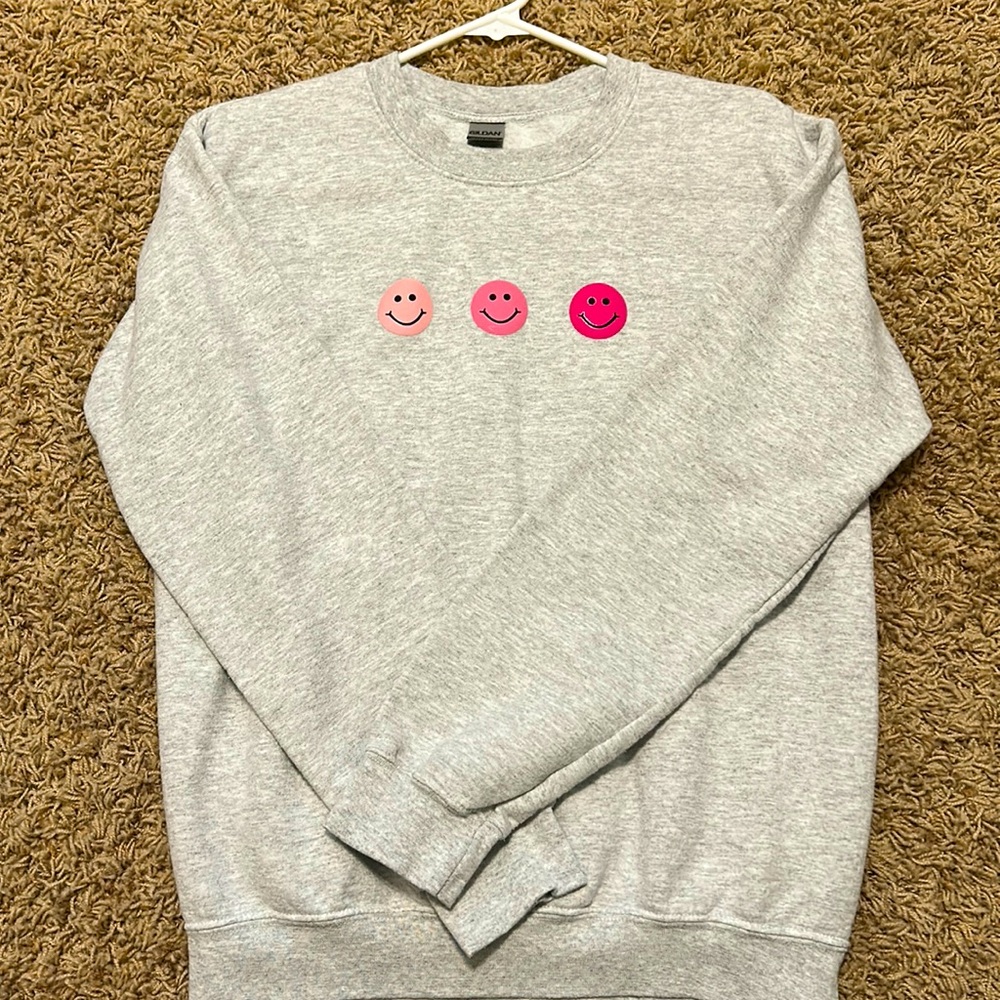 Smiley crewneck
